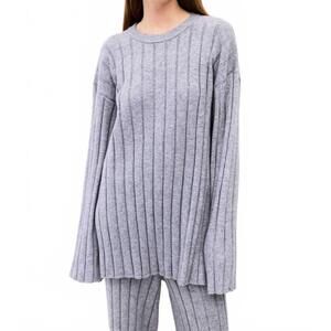 NEW MOD REF dakota ribbed knit lounge sweater in grey